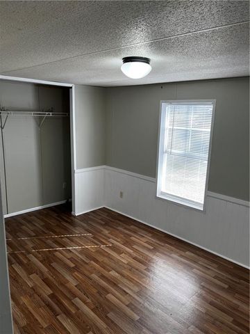 8420 Rabby E Street, Bayou La Batre, AL 36509