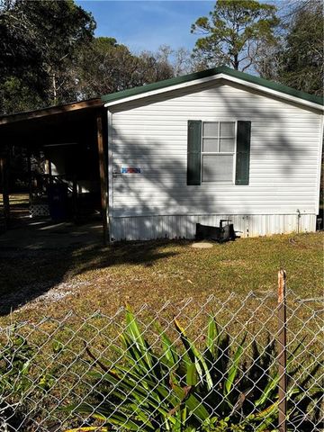 8420 Rabby E Street, Bayou La Batre, AL 36509