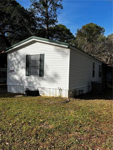 8420 Rabby E Street, Bayou La Batre, AL 36509