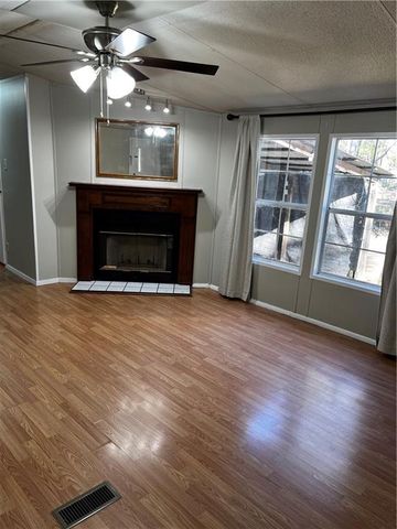 8420 Rabby E Street, Bayou La Batre, AL 36509