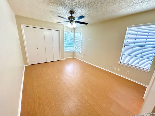 8906 AMBER DUSK, San Antonio, TX 78250