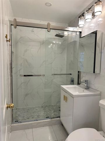 43-43 Kissena Boulevard 509, Flushing, NY 11355