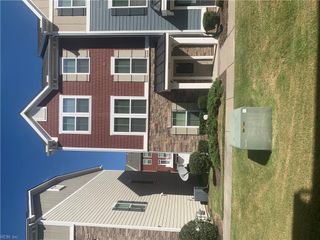 4372 Pickney LN, Chesapeake, VA 23324