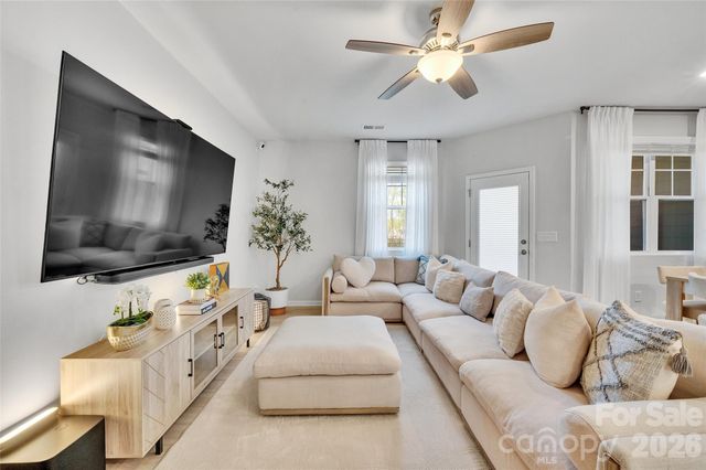 906 Park Bend Trail, Tega Cay, SC 29708