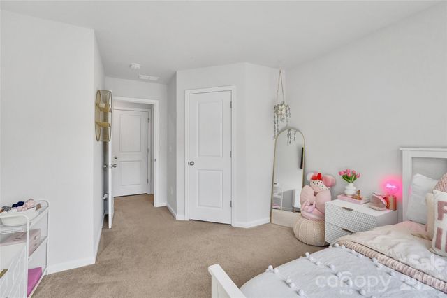 906 Park Bend Trail, Tega Cay, SC 29708