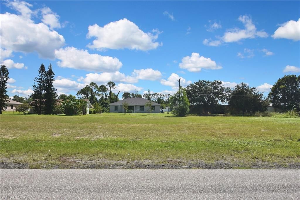 Image 25 of property listing at 3449 Andalusia BLVD NE, Cape Coral, FL 33909
