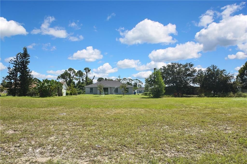 Image 28 of property listing at 3449 Andalusia BLVD NE, Cape Coral, FL 33909