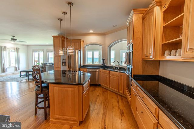 5227 BROOKS RD, Woolford, MD 21677