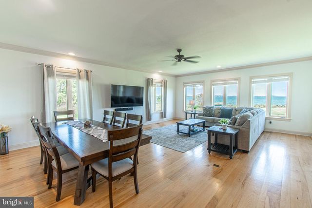 5227 BROOKS RD, Woolford, MD 21677