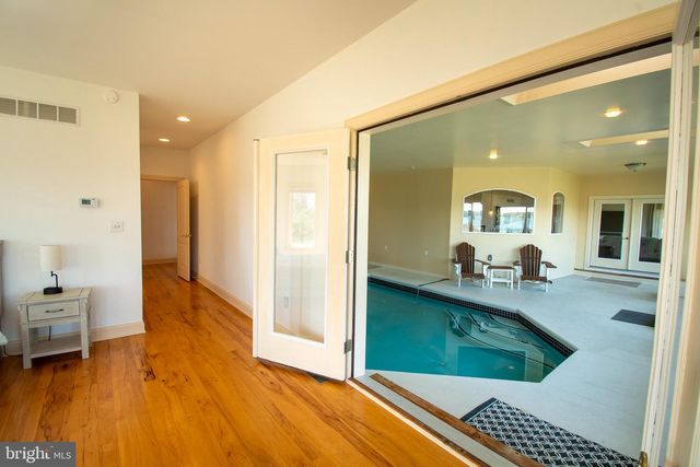 5227 BROOKS RD, Woolford, MD 21677