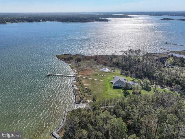 5227 BROOKS RD, Woolford, MD 21677