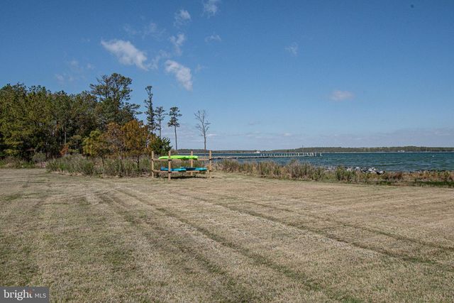 5227 BROOKS RD, Woolford, MD 21677