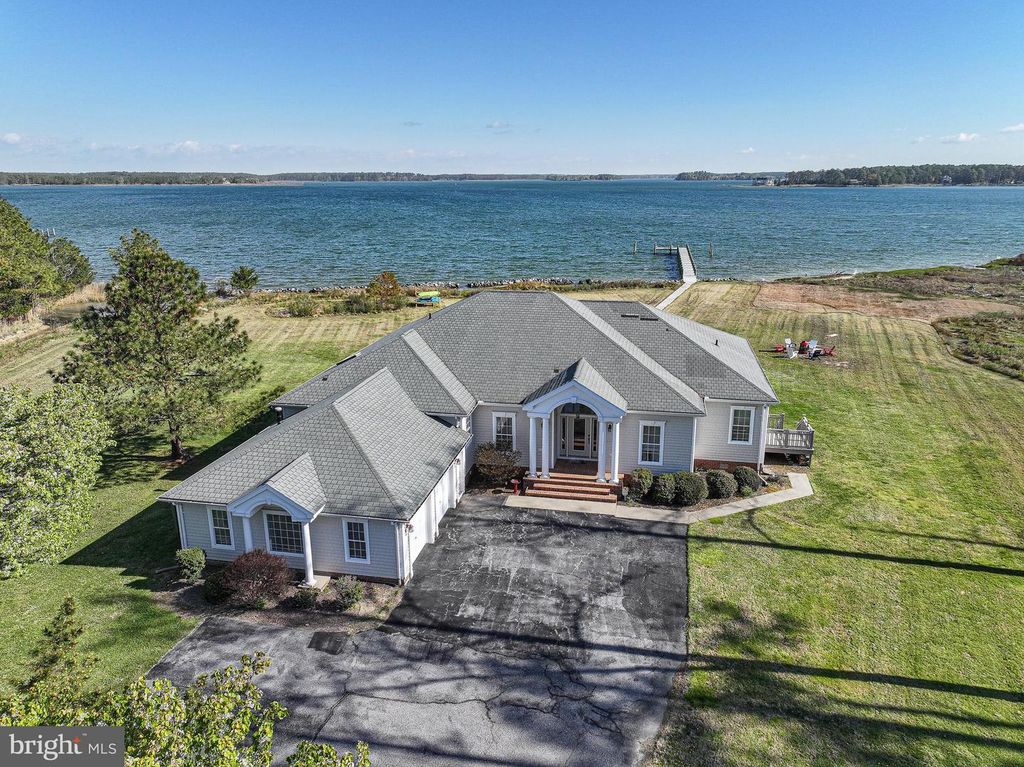 5227 BROOKS RD, Woolford, MD 21677