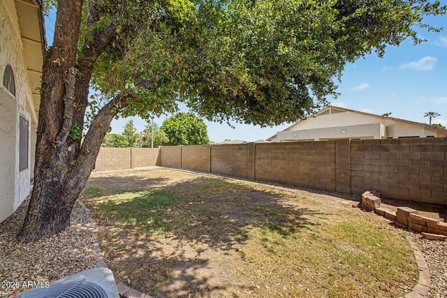 6503 W ADOBE Drive, Glendale, AZ 85308