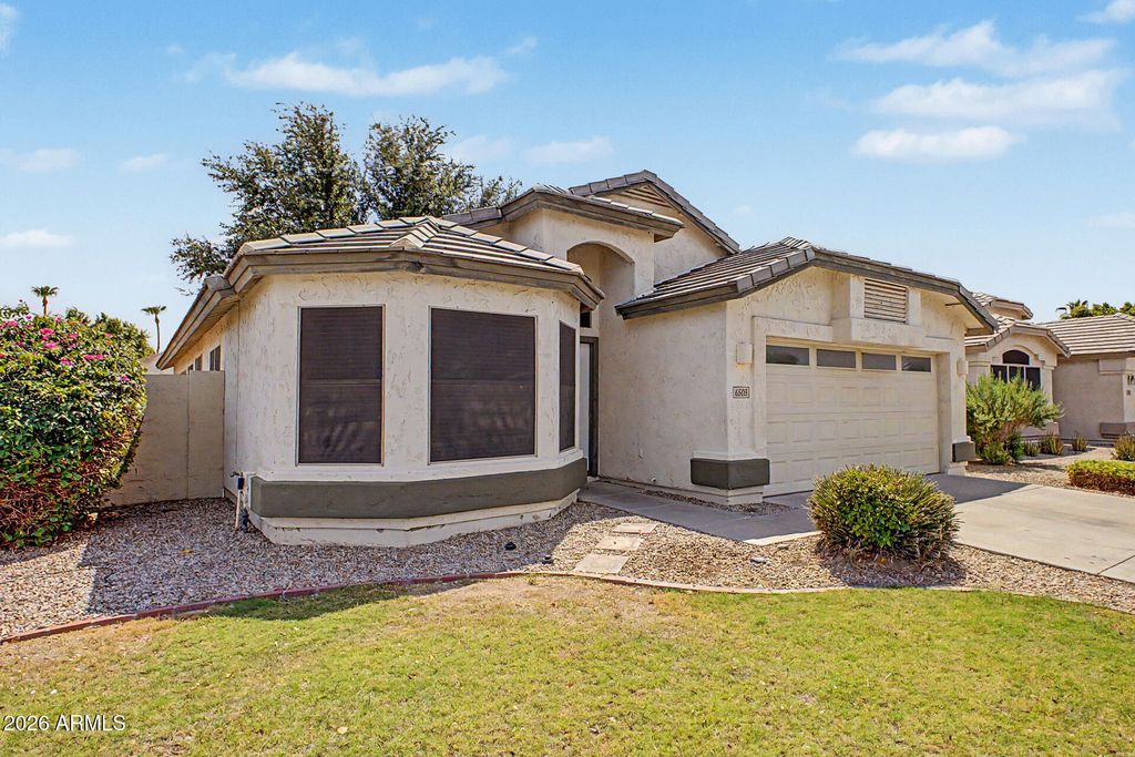 6503 W ADOBE Drive, Glendale, AZ 85308 — photo 2