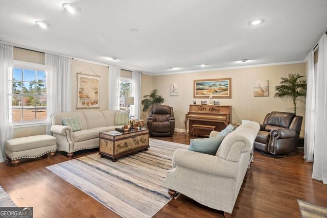1407 Loop Road, Vidalia, GA 30474
