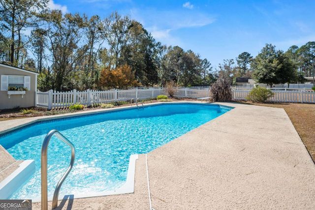 1407 Loop Road, Vidalia, GA 30474