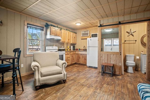 1407 Loop Road, Vidalia, GA 30474