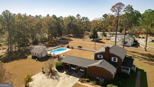1407 Loop Road, Vidalia, GA 30474
