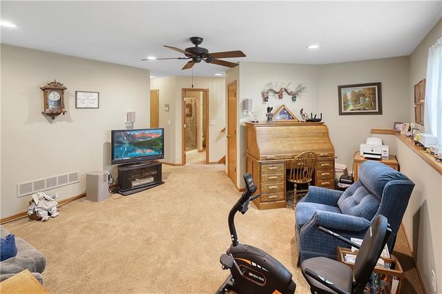25408 E Orient Cemetery Road, Harrisonville, MO 64701
