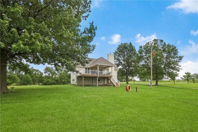 25408 E Orient Cemetery Road, Harrisonville, MO 64701