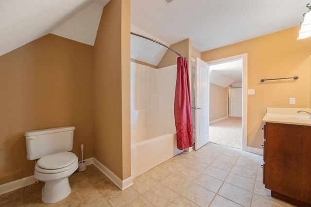 78 Joy Ln, Lexington, TN 38351