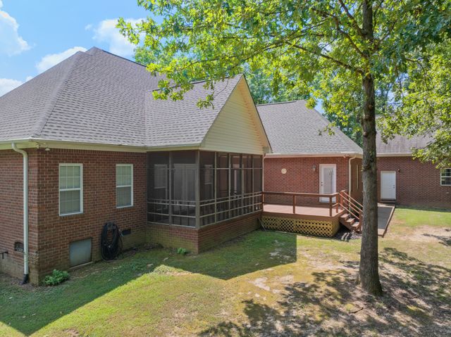 78 Joy Ln, Lexington, TN 38351
