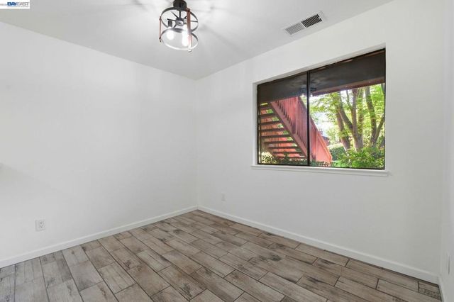 1455 Latour Ln 13, Concord, CA 94521