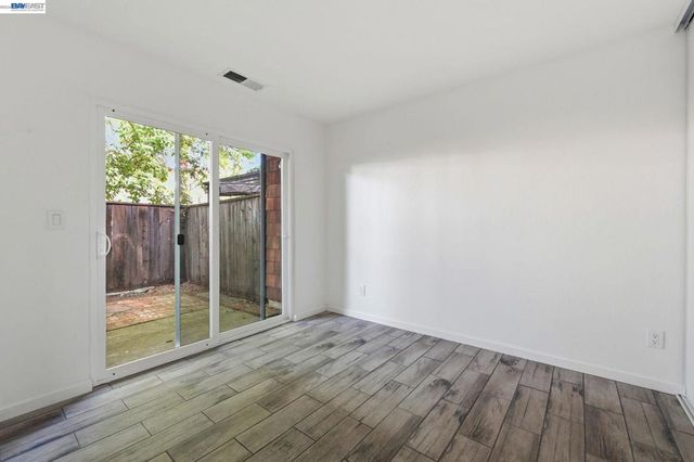 1455 Latour Ln 13, Concord, CA 94521