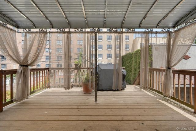 1736 Parkview Avenue, Bronx, NY 10461