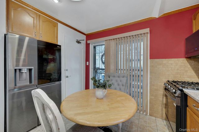 1736 Parkview Avenue, Bronx, NY 10461