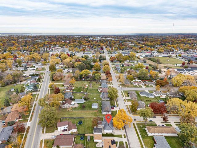 1010 HEYRMAN STREET, Green Bay, WI 54302