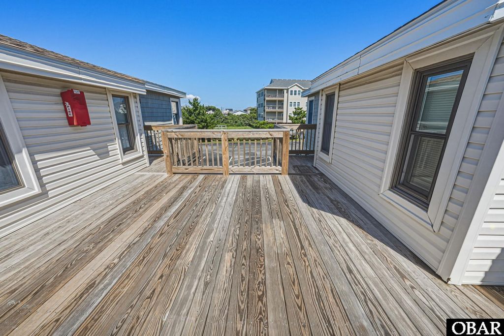 Image 42 of property listing at 2009 Wrightsville Boulevard, Kill Devil Hills, NC 27948
