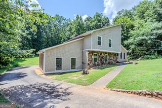 717 Raven Springs Trail, Stone Mountain, GA 30087