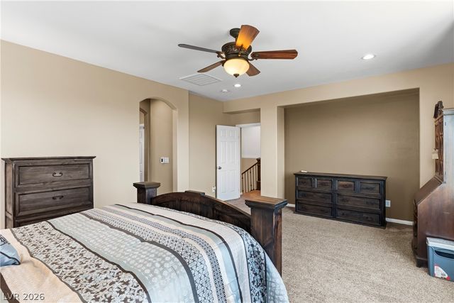 7628 Chase Hallow Street, Las Vegas, NV 89149