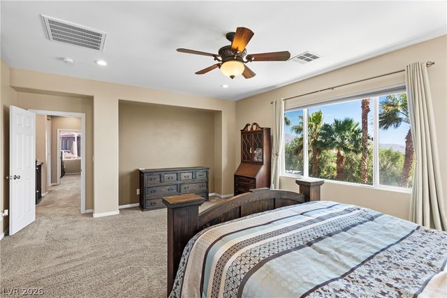 7628 Chase Hallow Street, Las Vegas, NV 89149