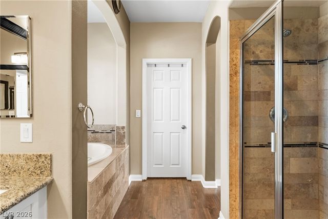 7628 Chase Hallow Street, Las Vegas, NV 89149