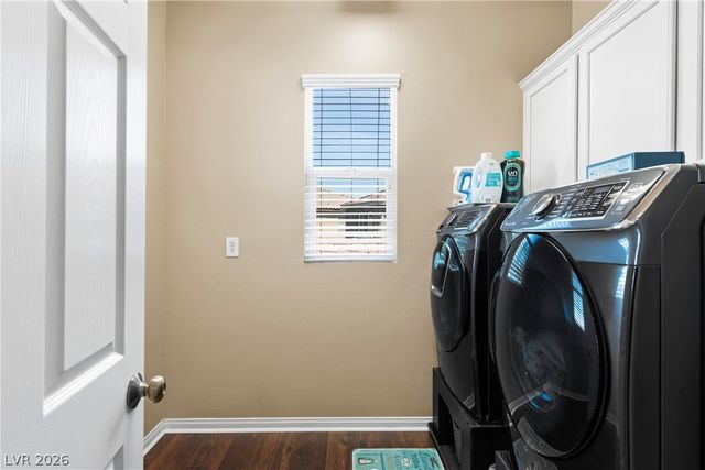 7628 Chase Hallow Street, Las Vegas, NV 89149