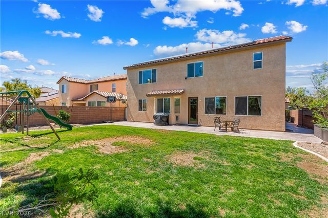 7628 Chase Hallow Street, Las Vegas, NV 89149