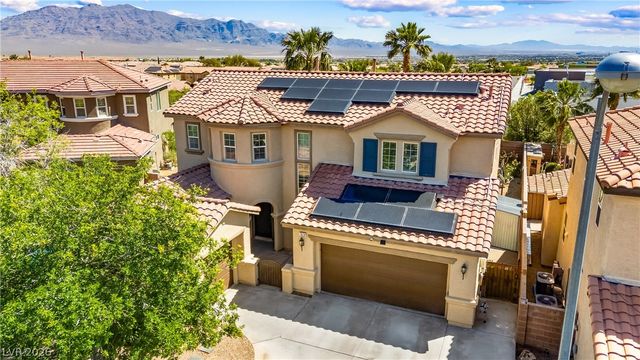 7628 Chase Hallow Street, Las Vegas, NV 89149