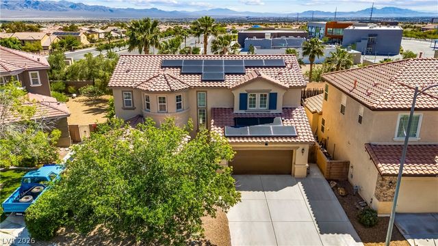 7628 Chase Hallow Street, Las Vegas, NV 89149