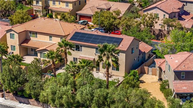 7628 Chase Hallow Street, Las Vegas, NV 89149