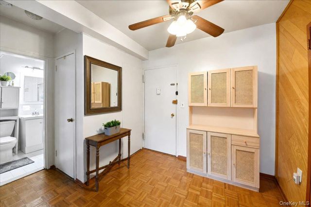 333 Bronx River Road 712, Yonkers, NY 10704
