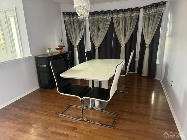 18 E Countryside Drive, South Brunswick, NJ 08540
