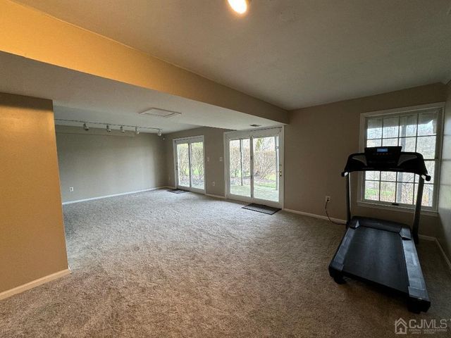 18 E Countryside Drive, South Brunswick, NJ 08540