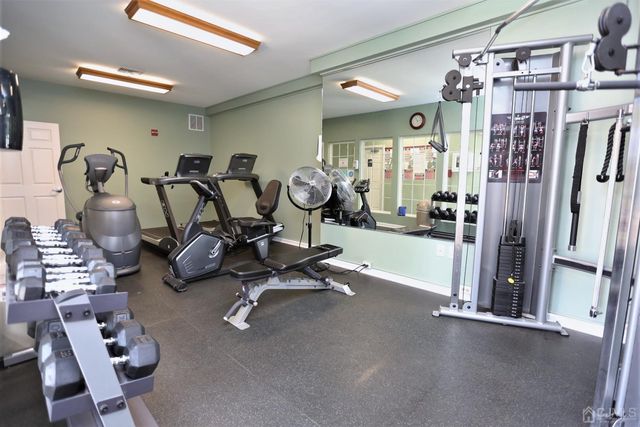18 E Countryside Drive, South Brunswick, NJ 08540