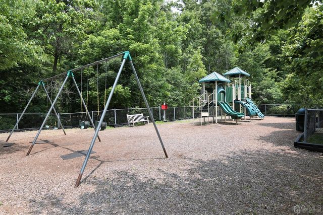 18 E Countryside Drive, South Brunswick, NJ 08540