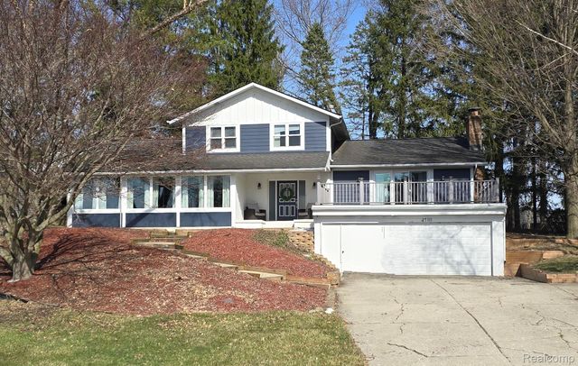 4710 Whitman Circle, Webster Township, MI 48103