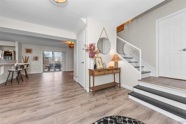 4710 Whitman Circle, Webster Township, MI 48103