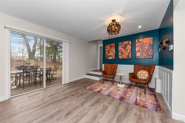 4710 Whitman Circle, Webster Township, MI 48103